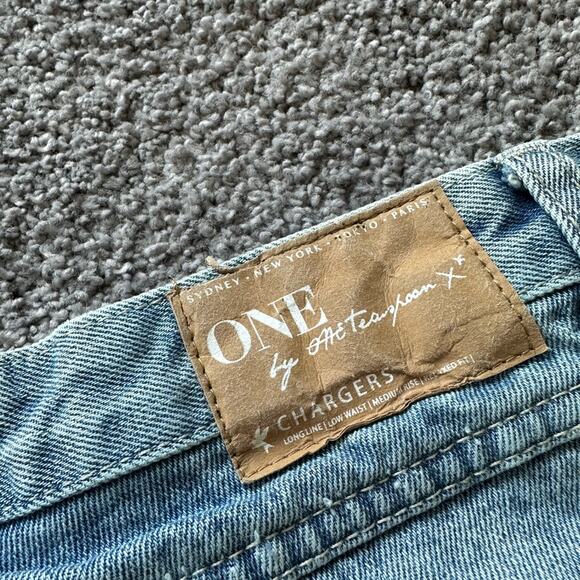 One Teaspoon Chargers Shorts - Picture 5 of 6